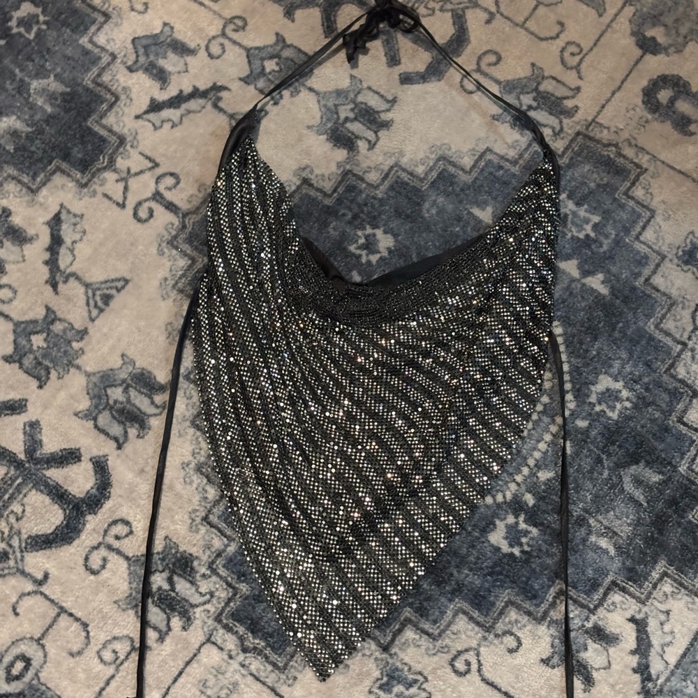 STEVE MADDEN JANET SPARKLE SILVER & BLACK BACKLESS COWL NECK PARTY HALTER TOP - Picture 3 of 14